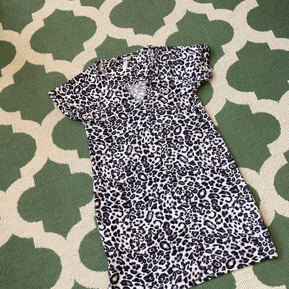 Xs Leopard Print So Soft - image 4